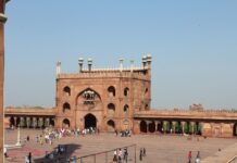 Terror may strike our cities, but will never shake our souls: Israeli PM on Delhi blast