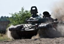 Military intelligence operative accused of lying to superiors over Ukraine contacts