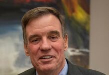 US Senator Mark Warner warns of precedent in Venezuela, flags Greenland risks