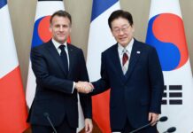 France, South Korea agree to cooperate on safe passage through Strait of Hormuz Seoul