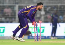 Varun is playing through a bit of pain; it shows how brave he is: Watson