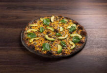 Pizza Nova launches exclusive Avocado Fresco pizza slice for the CNE