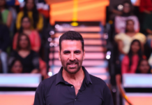 Akshay Kumar Shares Fun Anecdote From Childhood Encounter With Big B On Sets Of ‘Bemisal’